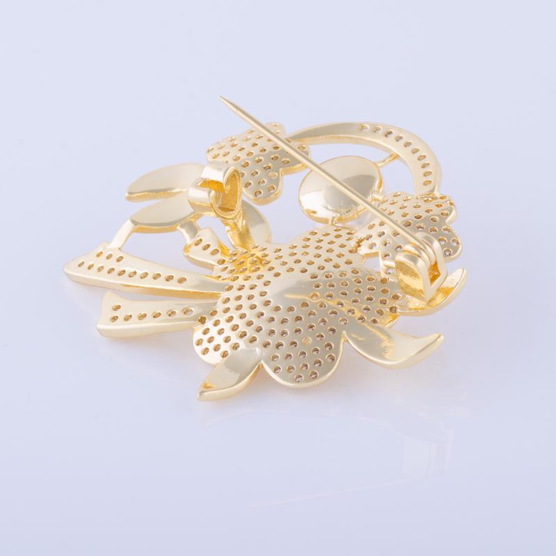 YGP Pearl Flower Brooch or Saree Pin – Enumu1