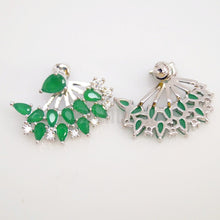 Load image into Gallery viewer, Emerald Studs / Earrings - Enumu