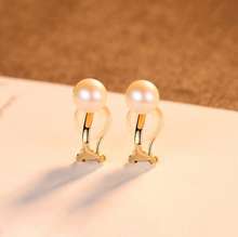 Load image into Gallery viewer, Pure 18K Yellow Gold Natural Round Pearl Clip on Earrings - Enumu
