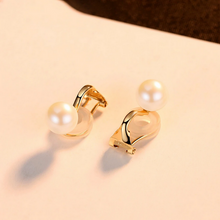 Load image into Gallery viewer, Pure 18K Yellow Gold Natural Round Pearl Clip on Earrings - Enumu