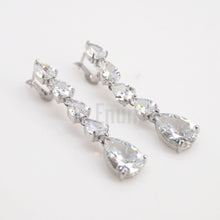 Load image into Gallery viewer, Diamond Necklace with Earrings Set - Enumu