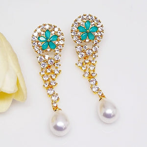 Emerald Pearl Long Dangle Earrings - Enumu