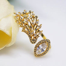Load image into Gallery viewer, Swiss Zircon Adjustable Ring - Enumu