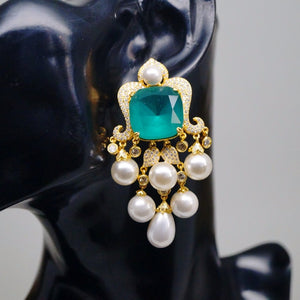 YGP Emerald Pearl Dangle Earrings - Enumu